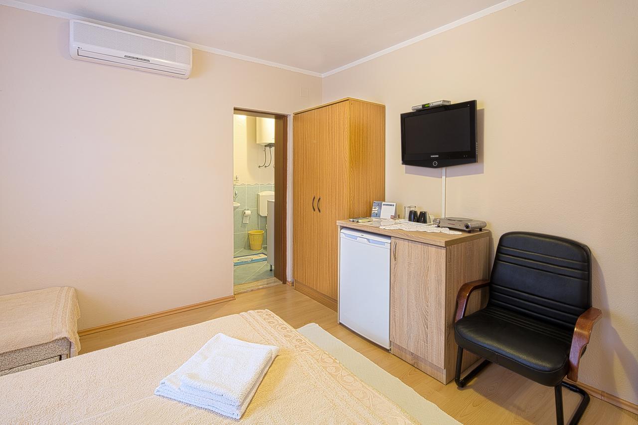 Apartmani Zeljko Vujovic Budva Exterior photo